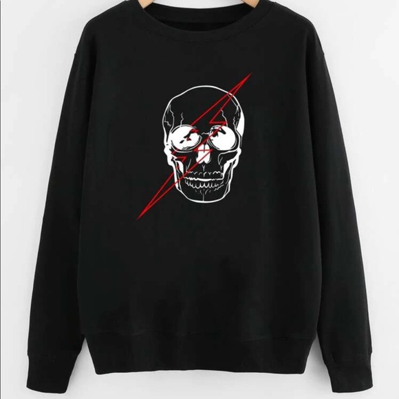 Tops - NWT skull pullover sweatshirt